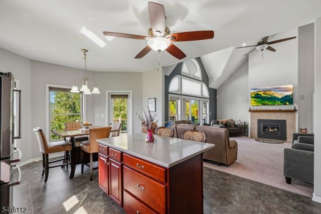 9 Coventry Rd, Hardyston Twp., NJ 07419