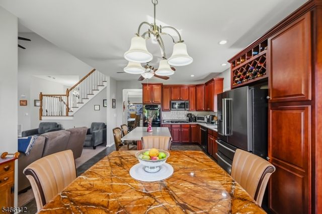 9 Coventry Rd, Hardyston Twp., NJ 07419