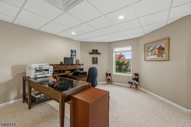 9 Coventry Rd, Hardyston Twp., NJ 07419