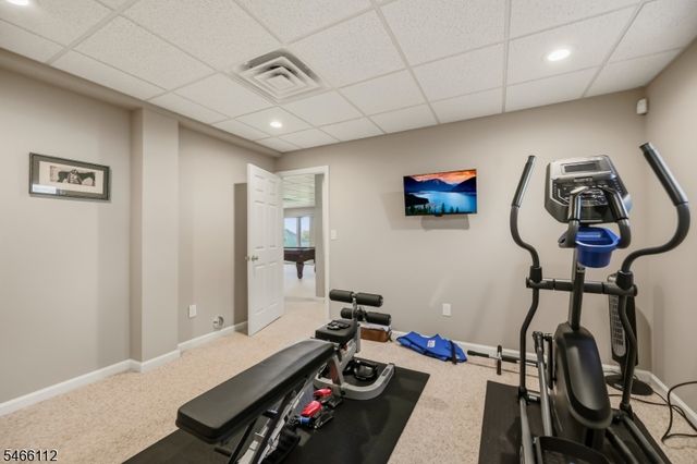 9 Coventry Rd, Hardyston Twp., NJ 07419