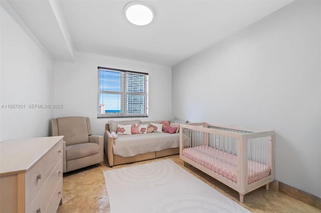 19900 E Country Club Dr 1112, Aventura, FL 33180