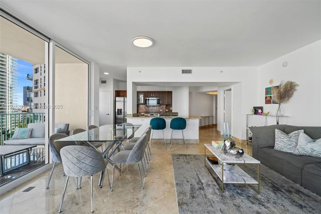 19900 E Country Club Dr 1112, Aventura, FL 33180