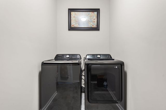 2906 Gable Drive, Valparaiso, IN 46383