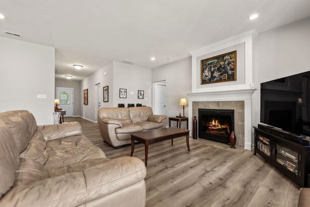 2906 Gable Drive, Valparaiso, IN 46383