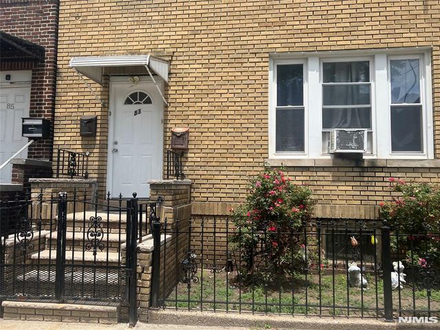 83 Davenport Avenue, Newark, NJ 07107