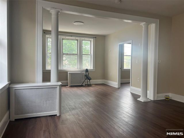 83 Davenport Avenue, Newark, NJ 07107