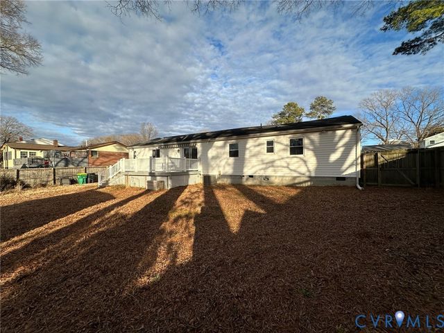 536 Smithfield Ave, Hopewell, VA 23860