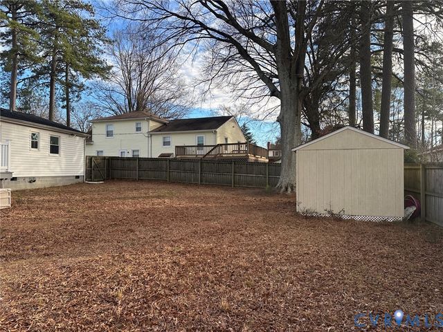 536 Smithfield Ave, Hopewell, VA 23860