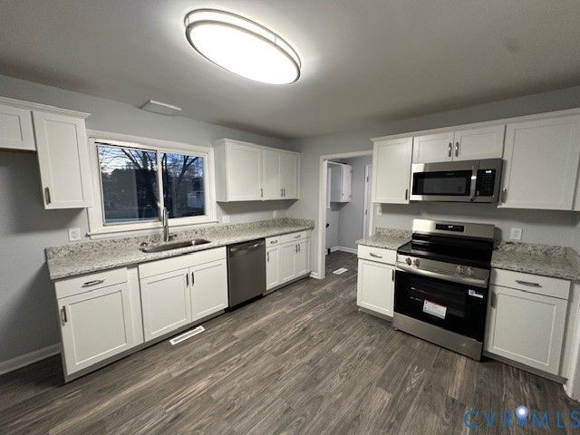 536 Smithfield Ave, Hopewell, VA 23860