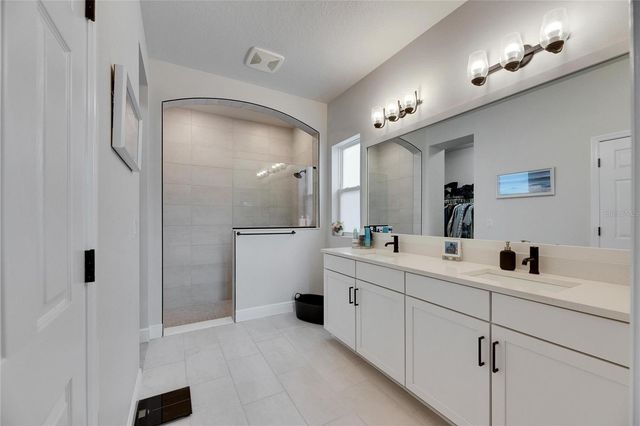 5541 DEL CORONADO DRIVE, Apollo Beach, FL 33572