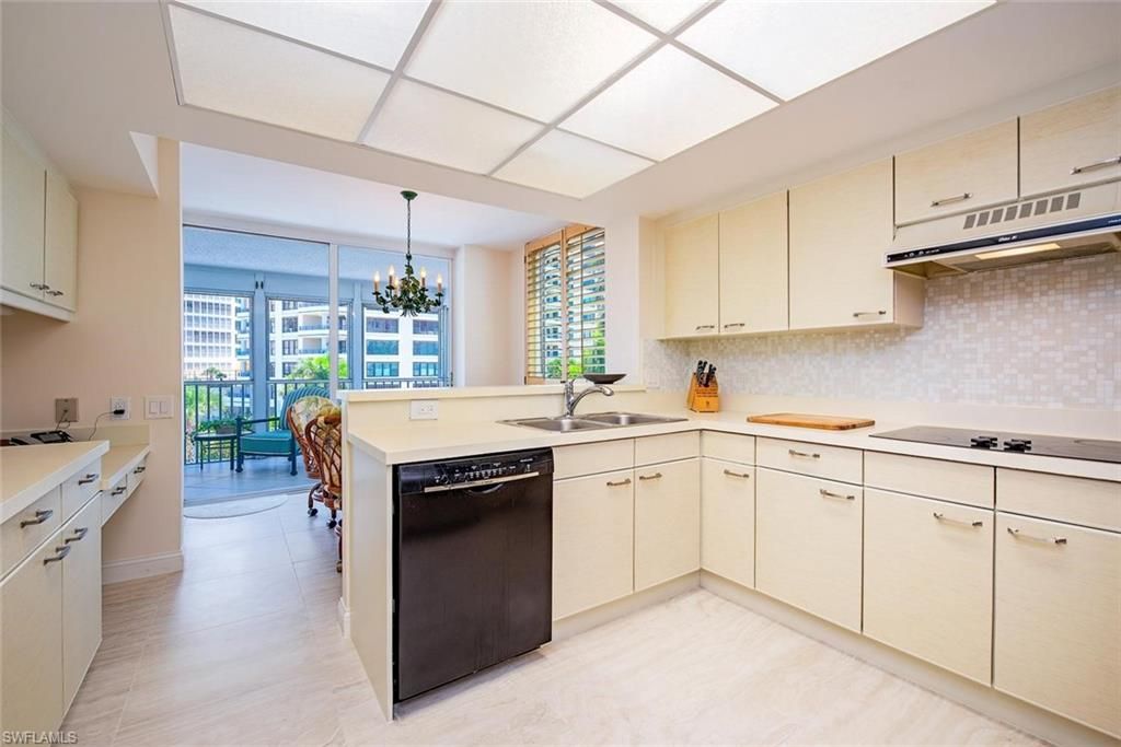 4401 Gulf Shore BLVD N D306, NAPLES, FL 34103 — photo 4