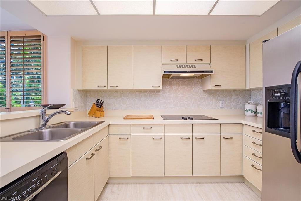 4401 Gulf Shore BLVD N D306, NAPLES, FL 34103 — photo 5