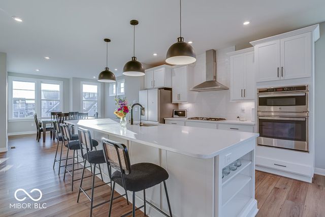 7291 Bayview Run, Mccordsville, IN 46055