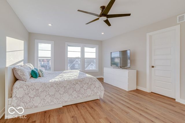 7291 Bayview Run, Mccordsville, IN 46055