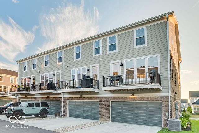 7291 Bayview Run, Mccordsville, IN 46055