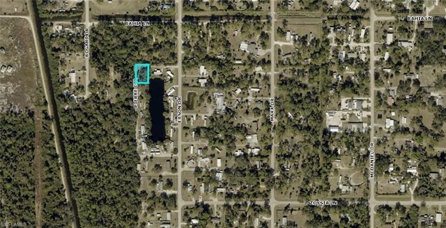 7614 Pierre CIR, North Fort Myers, FL 33917