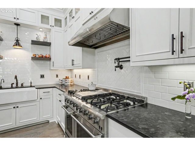 2125 37TH Ave, Salem, OR 97304