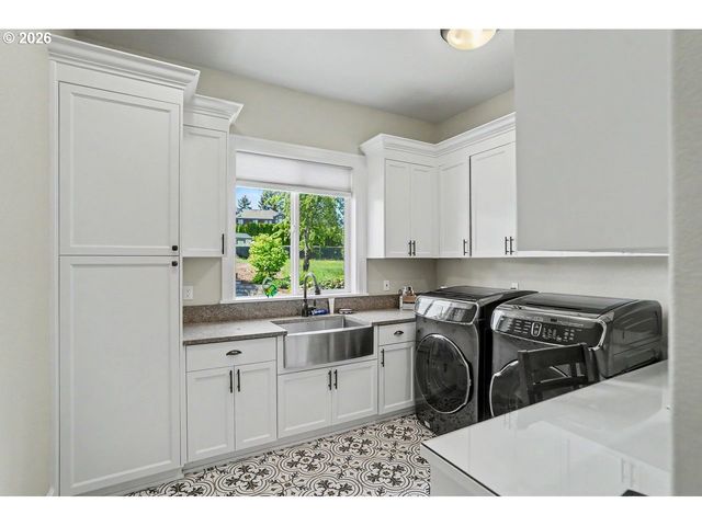2125 37TH Ave, Salem, OR 97304