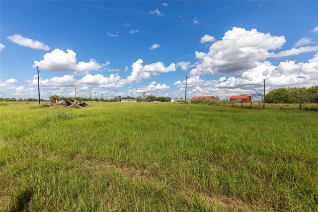2652 Remmert Road, Bellville, TX 77418