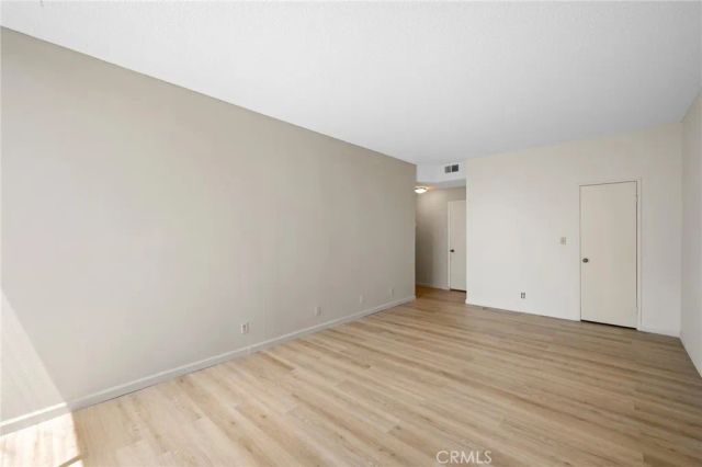 1305 N Columbus Avenue 109, Glendale, CA 91202