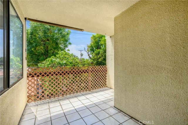 1305 N Columbus Avenue 109, Glendale, CA 91202