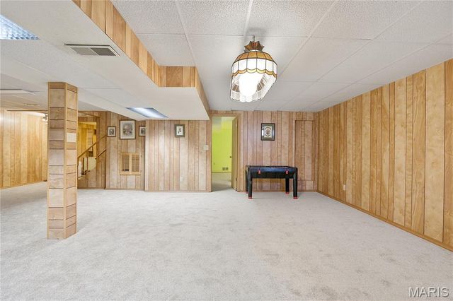 15575 Clover Ridge Drive, Chesterfield, MO 63017