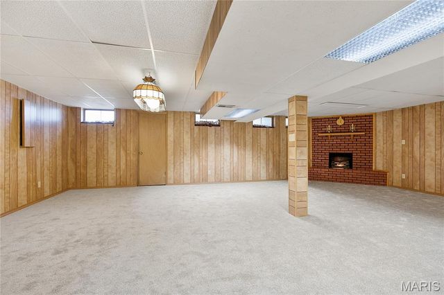 15575 Clover Ridge Drive, Chesterfield, MO 63017