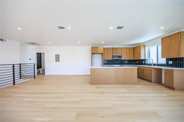 1259 Longwood Avenue 3.5, Los Angeles, CA 90019