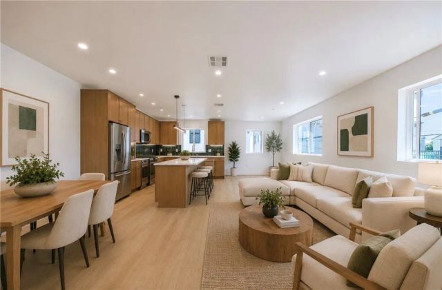 1259 Longwood Avenue 3.5, Los Angeles, CA 90019
