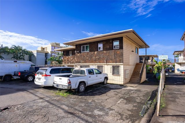 235 Koa Street 206, Wahiawa, HI 96786