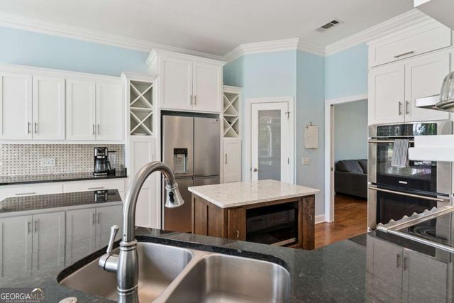 354 Oak Grove Island Drive, Brunswick, GA 31523