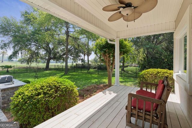 354 Oak Grove Island Drive, Brunswick, GA 31523
