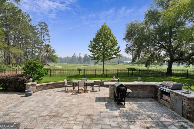 354 Oak Grove Island Drive, Brunswick, GA 31523