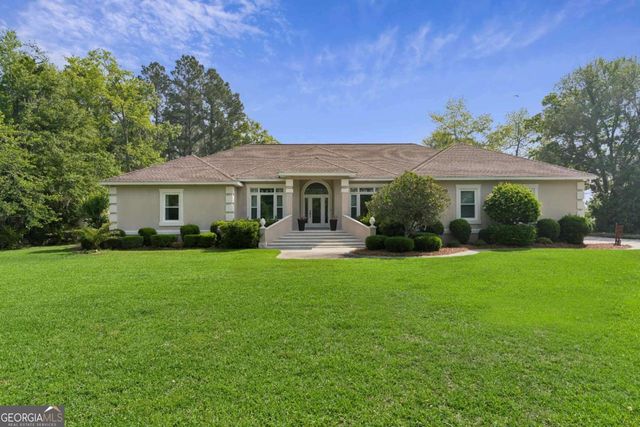 354 Oak Grove Island Drive, Brunswick, GA 31523
