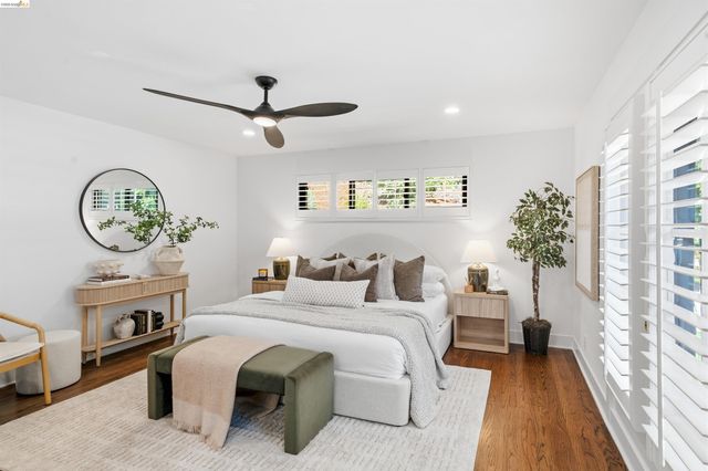 5696 Colton Blvd, Oakland, CA 94611