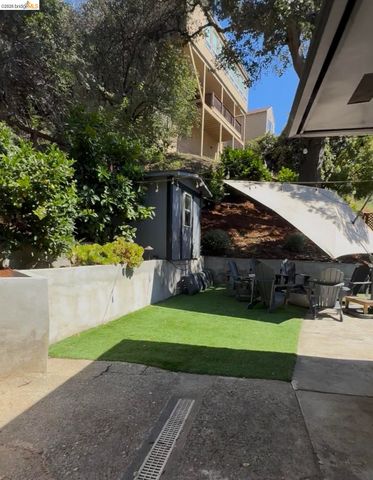 5696 Colton Blvd, Oakland, CA 94611