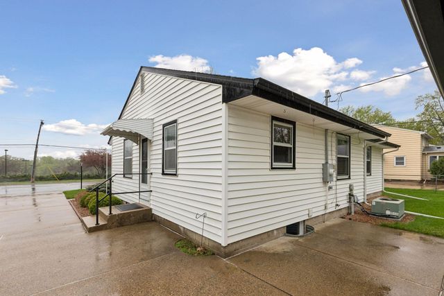 2700 W 84th Street, Bloomington, MN 55431