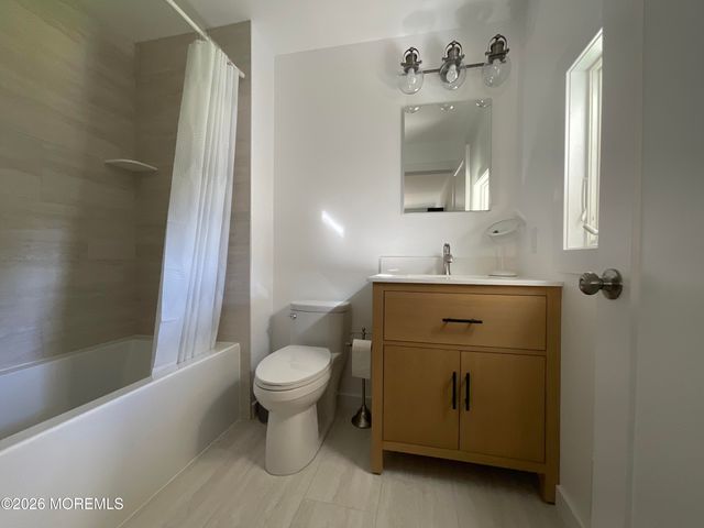 417 Euclid Avenue A, Brielle, NJ 08730