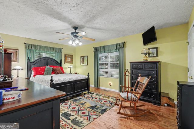 75 Juniper Trail, Clayton, GA 30525