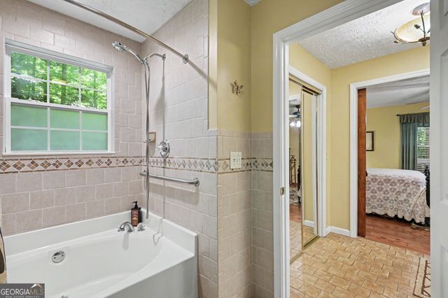 75 Juniper Trail, Clayton, GA 30525