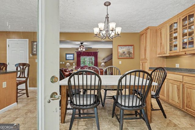 75 Juniper Trail, Clayton, GA 30525