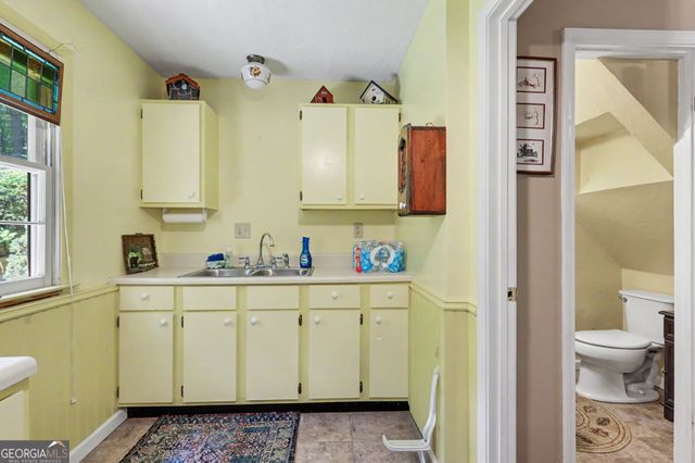 75 Juniper Trail, Clayton, GA 30525
