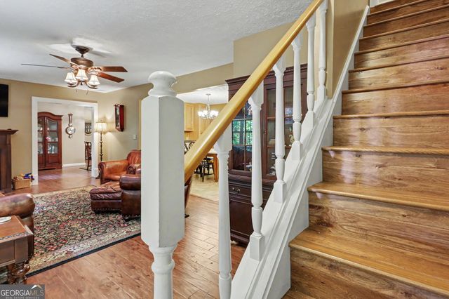 75 Juniper Trail, Clayton, GA 30525