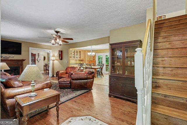 75 Juniper Trail, Clayton, GA 30525