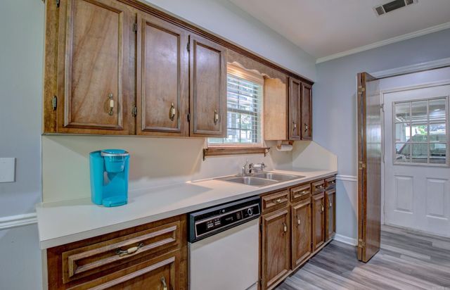 12409 Goldleaf Drive, Little Rock, AR 72210