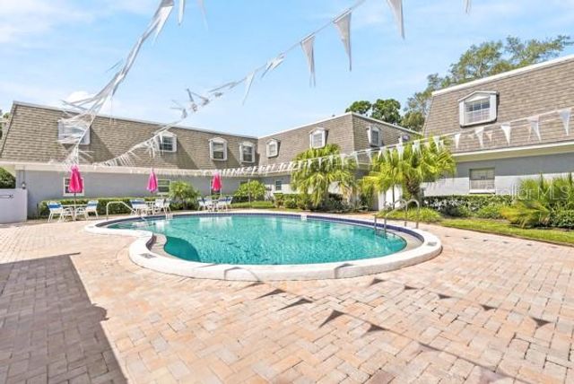 1717 BELLEAIR FOREST DRIVE A, Clearwater, FL 33756