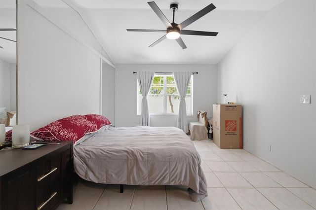 8417 NW 40th Court, Sunrise, FL 33351