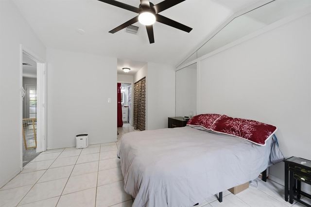 8417 NW 40th Court, Sunrise, FL 33351