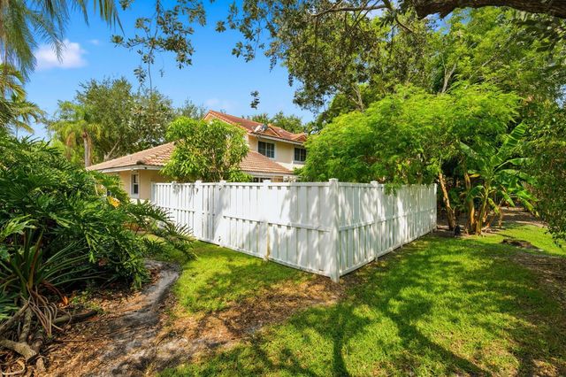 8417 NW 40th Court, Sunrise, FL 33351