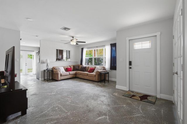 8417 NW 40th Court, Sunrise, FL 33351